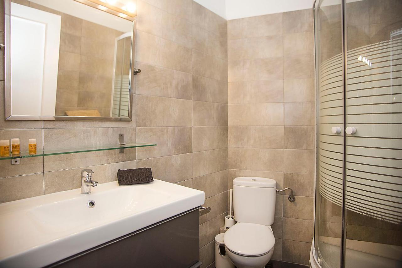 Mai & Maud Ronda Apartment Барселона Экстерьер фото