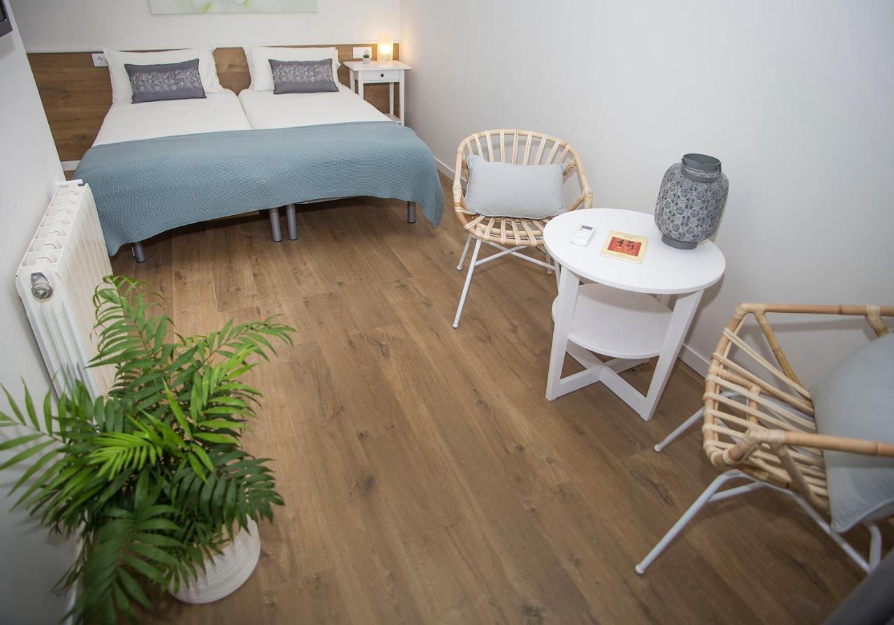 Mai & Maud Ronda Apartment Барселона Экстерьер фото