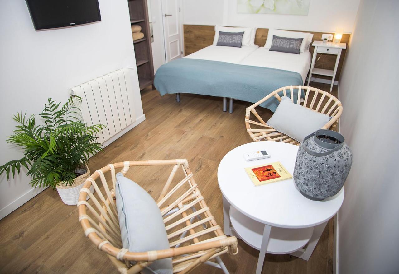Mai & Maud Ronda Apartment Барселона Экстерьер фото